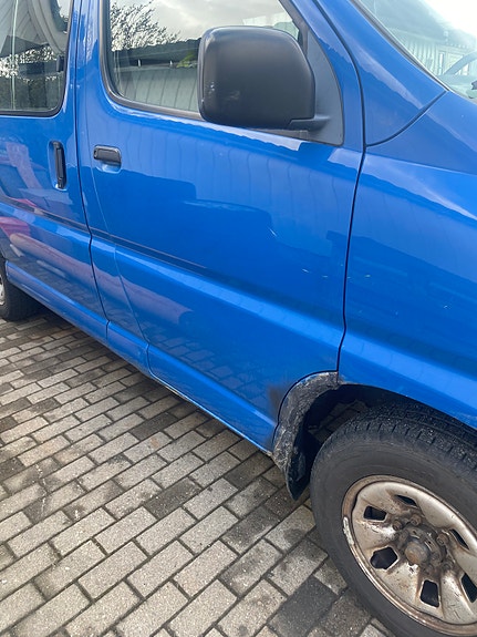 Toyota HiAce 5 of 30