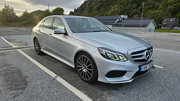 Mercedes-Benz E200 4 of 19