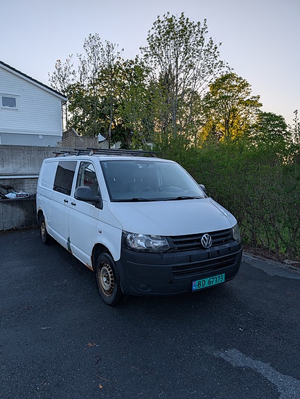 Volkswagen Transporter 3 of 5