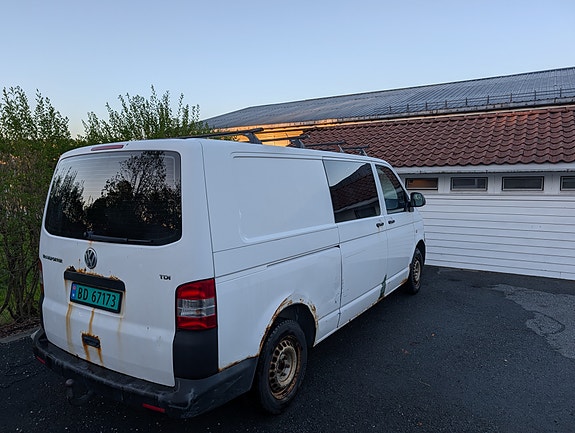 Volkswagen Transporter 4 of 5