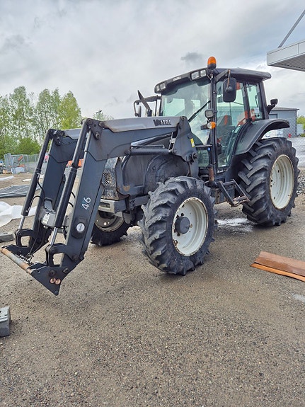 Valtra N121SH 2012, kr 380 000,-
