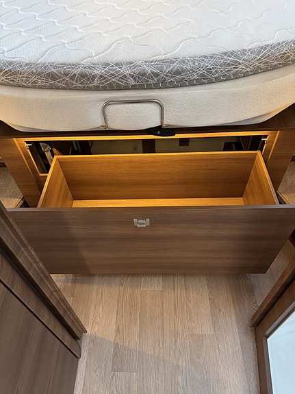 Rapido I190 Distinction 26 of 30