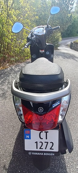 Yamaha D'elight 9 of 12