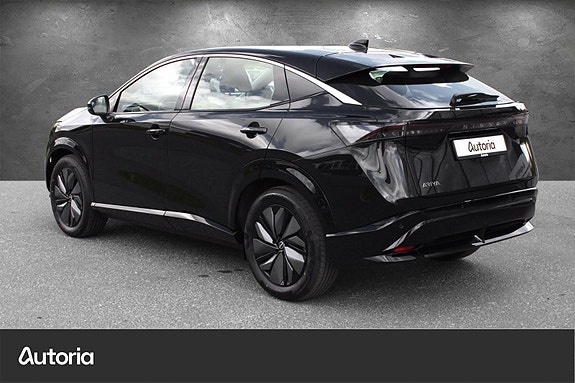 Nissan Ariya 6 of 30
