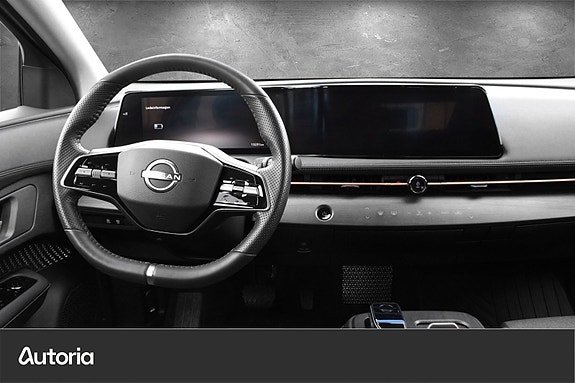 Nissan Ariya 13 of 30