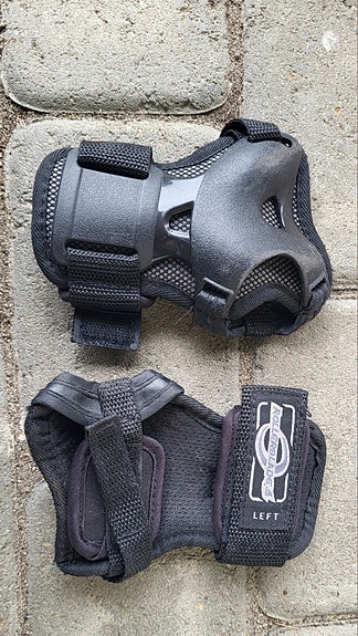 Product image 6 of 9