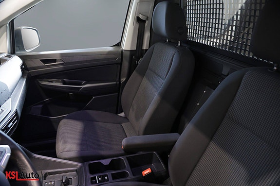 Volkswagen Caddy Maxi 13 of 30
