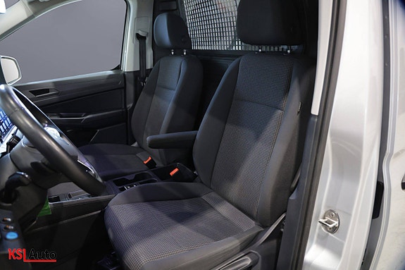 Volkswagen Caddy Maxi 12 of 30