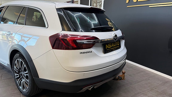 Opel Insignia Country Tourer 10 of 30