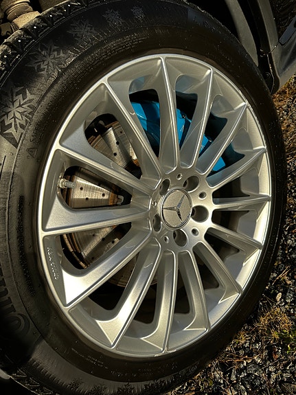 Mercedes-Benz GLC350 e 12 of 12