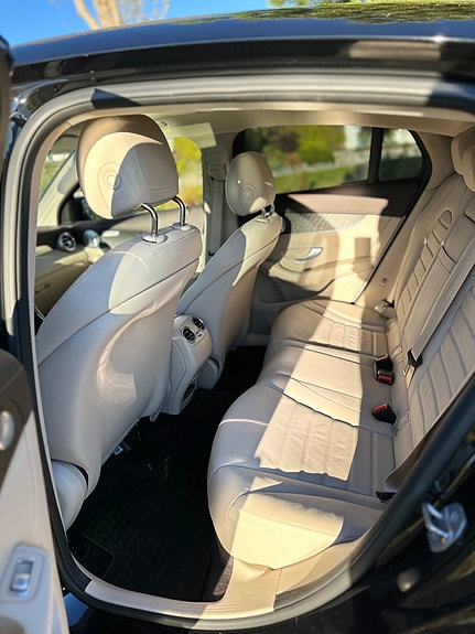 Mercedes-Benz GLC350 e 8 of 12