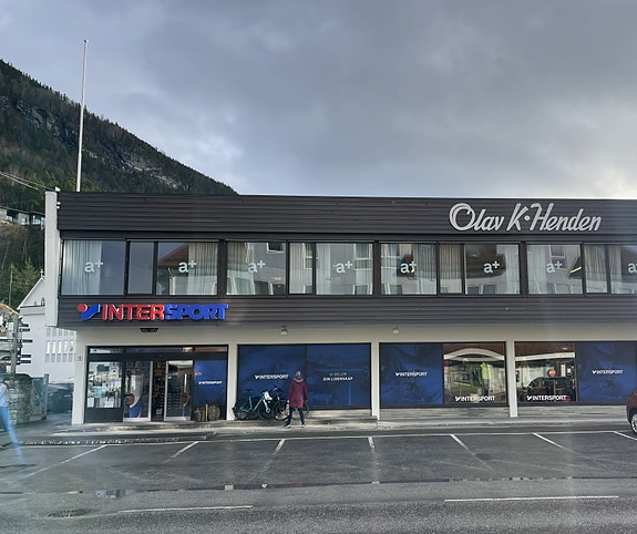 Sørstrandsvegen 6 på Sandane