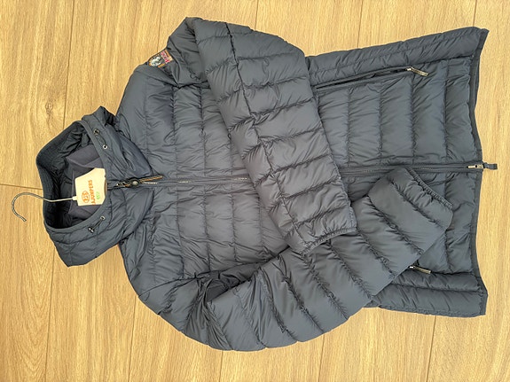 Product image 8 of 9