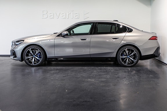 BMW i5 2 of 5