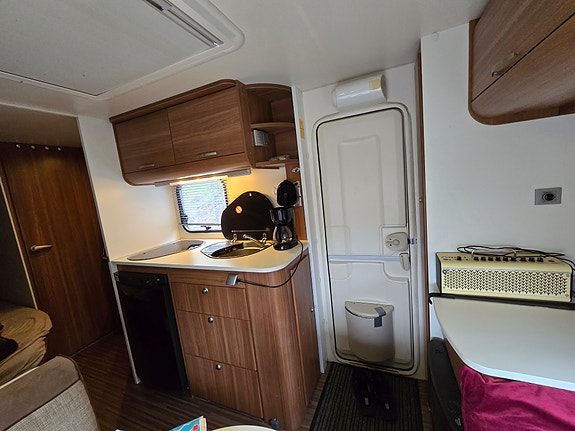 Adria Altea 462 6 of 22