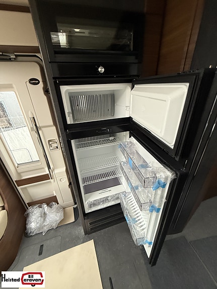 Carthago c-line I 5.9 XL LE MB | LITHIUM 15 of 29