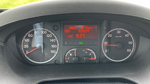 Hymer HYMER T 674 Premium 50 Edition! 12 of 30