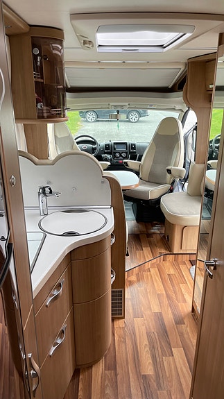 Hymer HYMER T 674 Premium 50 Edition! 28 of 30