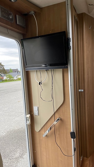 Hymer HYMER T 674 Premium 50 Edition! 27 of 30