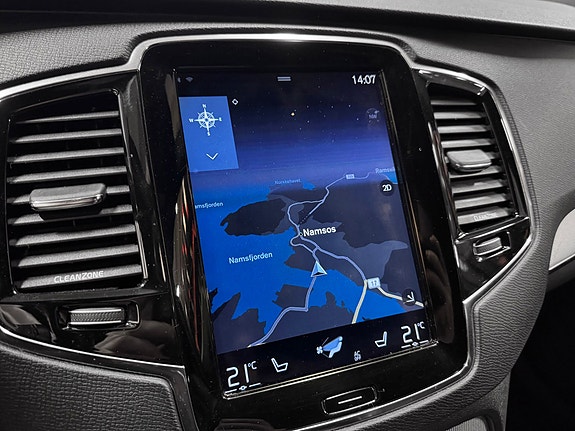 Volvo XC90 22 of 30