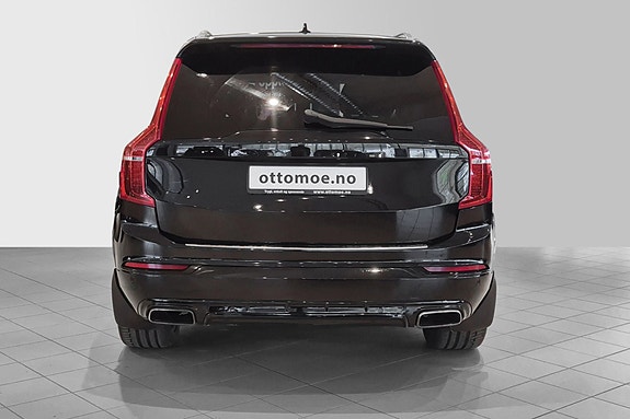 Volvo XC90 13 of 30