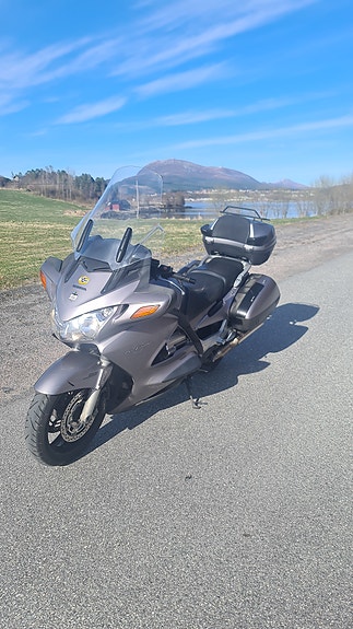 Honda ST 1300 Pan European 7 of 7