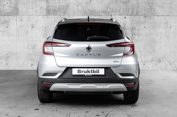 Renault Captur 5 of 5
