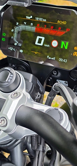 BMW R 1250 GS Adventure Triple Black, Senket 14 of 15