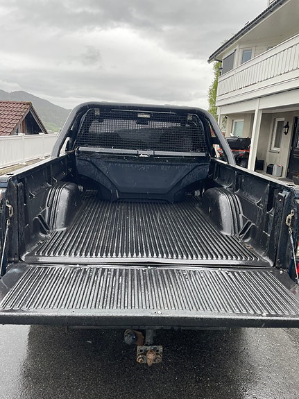 Chevrolet Silverado 5 of 5