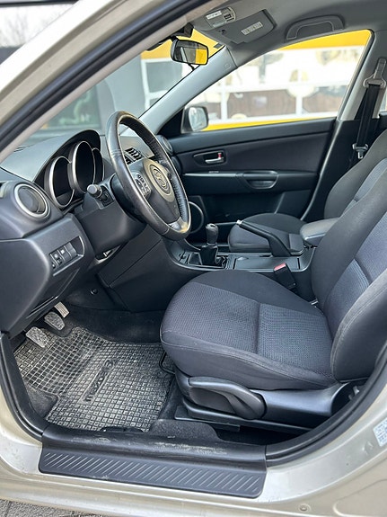Mazda 3 16 of 30