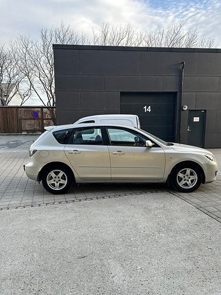 Mazda 3 12 of 30