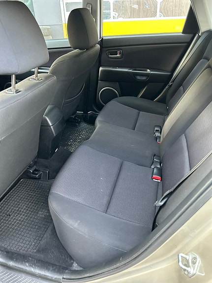 Mazda 3 21 of 30