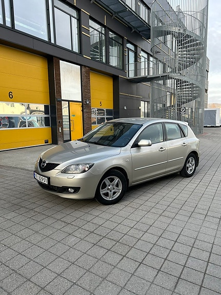 Mazda 3 4 of 30