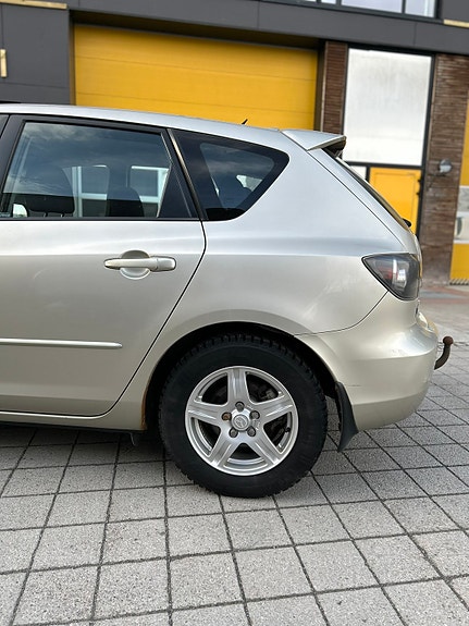 Mazda 3 7 of 30
