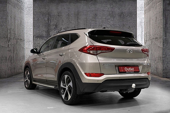 Hyundai Tucson 4 of 5