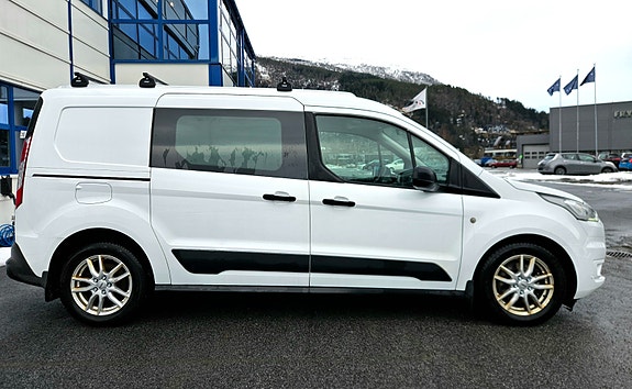 Ford Transit Connect 6 of 20