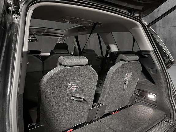 Citroen C4 Picasso 21 of 26
