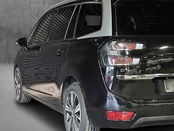 Citroen C4 Picasso 12 of 26
