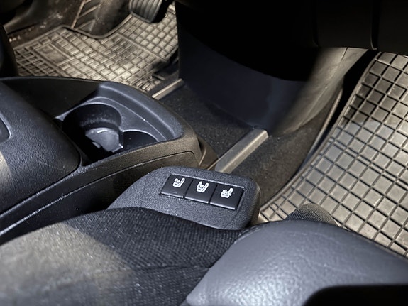 Citroen C4 Picasso 19 of 26