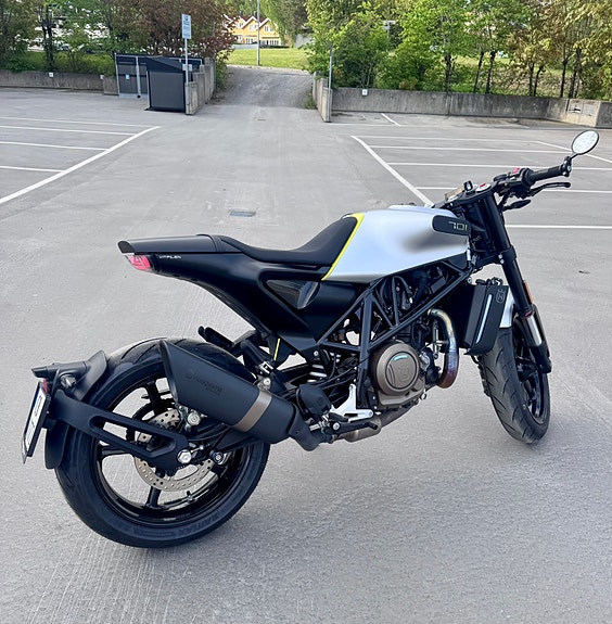Husqvarna Vitpilen 701 4 of 6