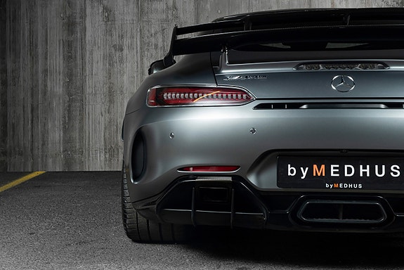 Mercedes-Benz AMG GT R 8 of 30