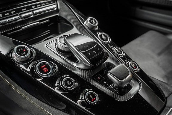 Mercedes-Benz AMG GT R 24 of 30