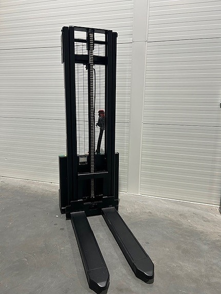 EP Elektriske pallestablere med 1200 KG - 1500 KG kapasitet, løfte høyder fra 2,5 M - 4,1 M.  - Sender over hele Norge! LAGERVARE! 3 of 3