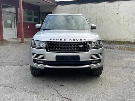Land Rover Range Rover 2 of 5
