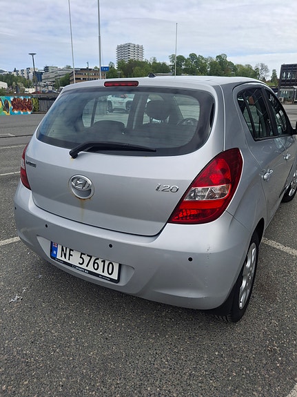Hyundai i20 6 of 22