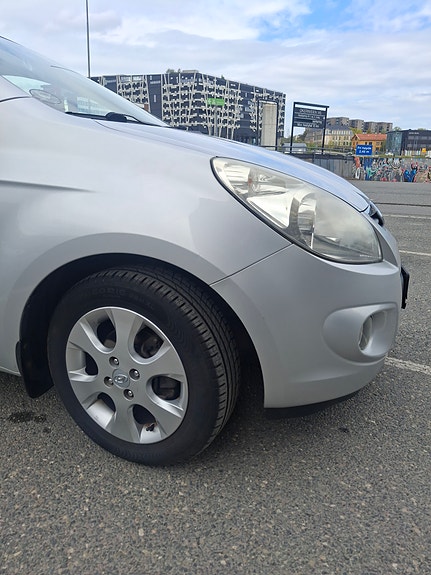 Hyundai i20 9 of 22