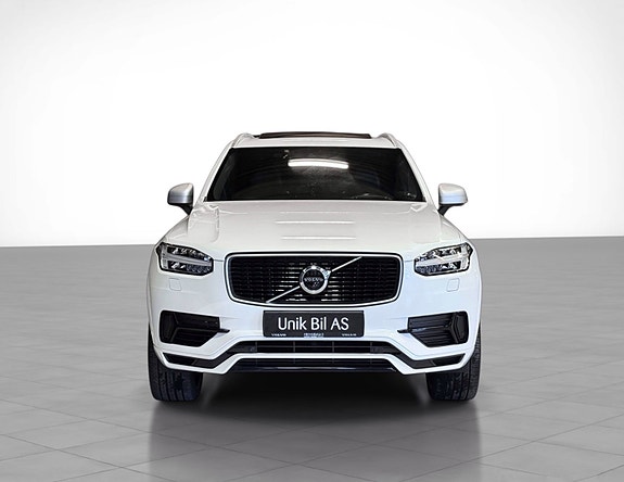 Volvo XC90 5 of 5