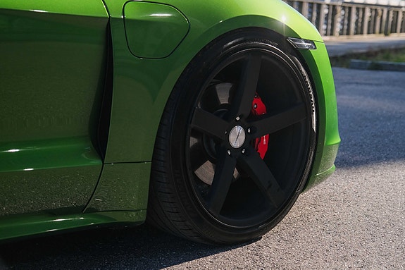 Porsche Taycan 4S 11 of 30