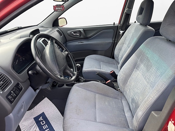 Mitsubishi Space Star 10 of 15
