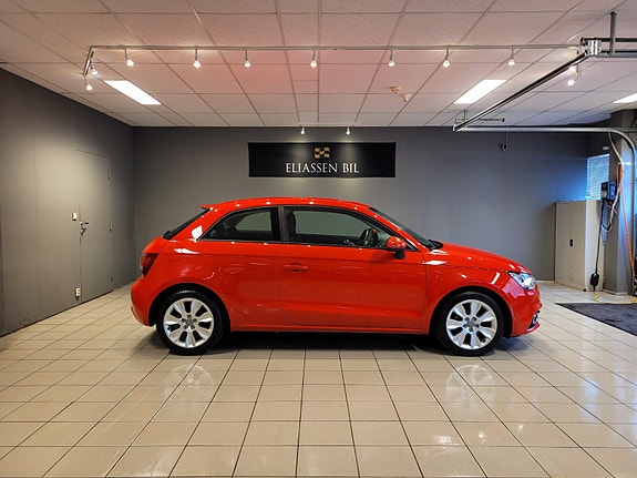 Audi A1 4 of 5